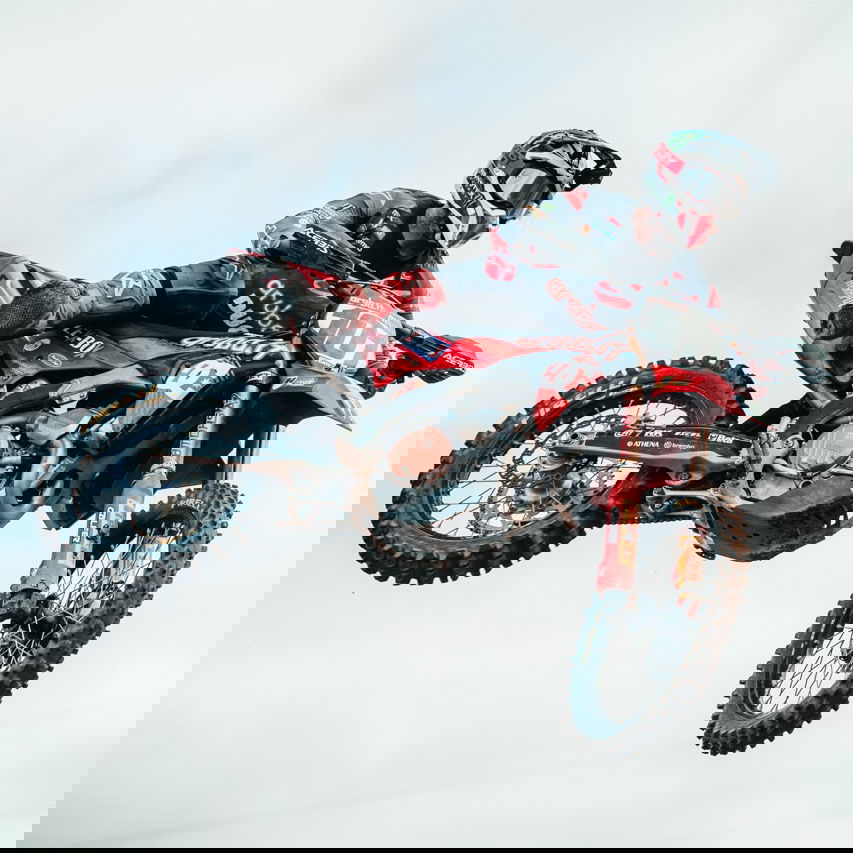 The Ducati Desmo450 MX